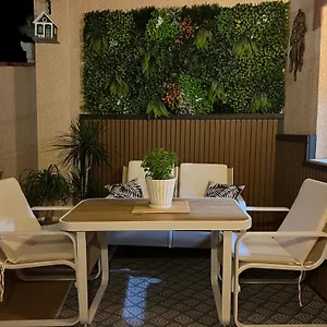 Neuf Et Bien Place , Las Gabias España